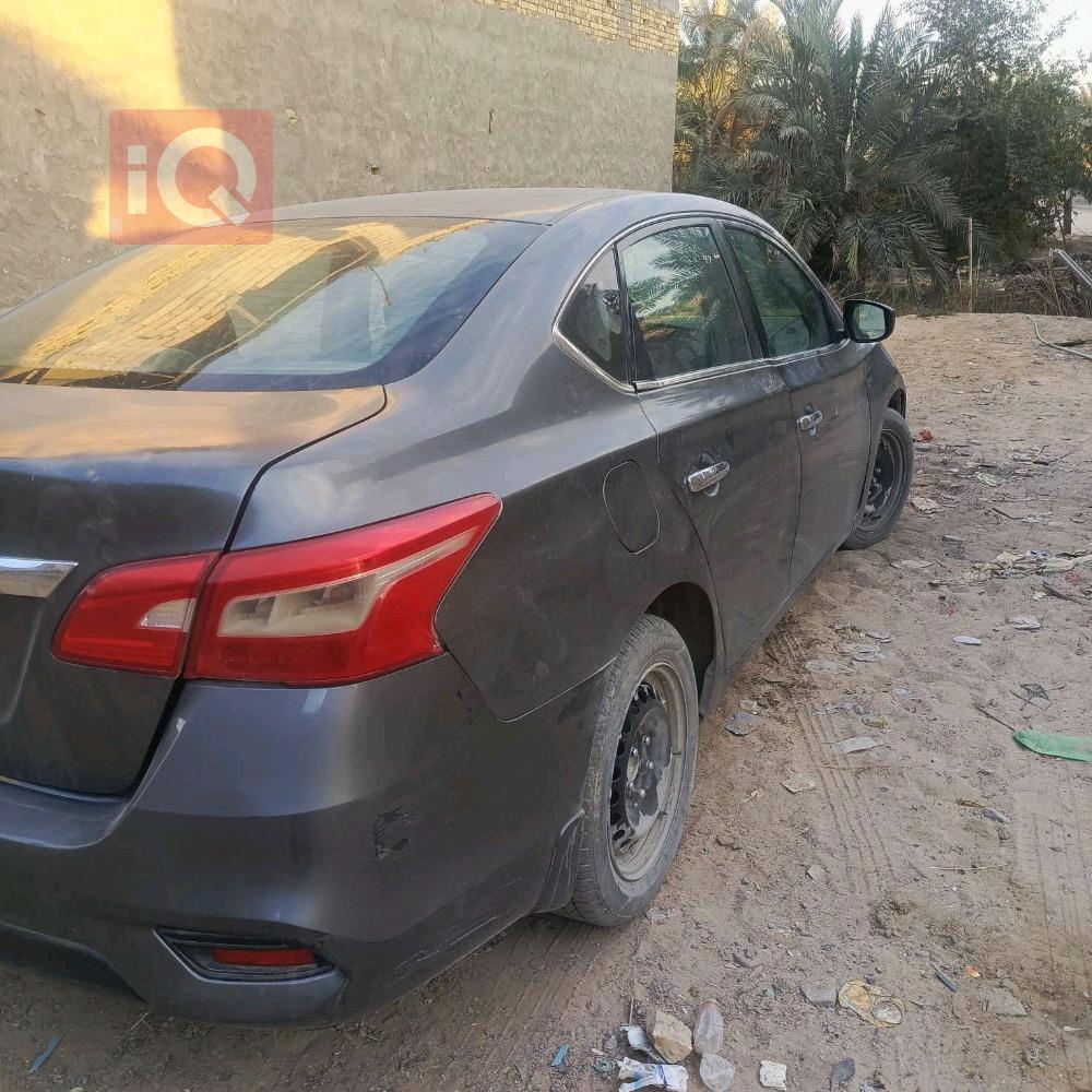 نيسان سنترا